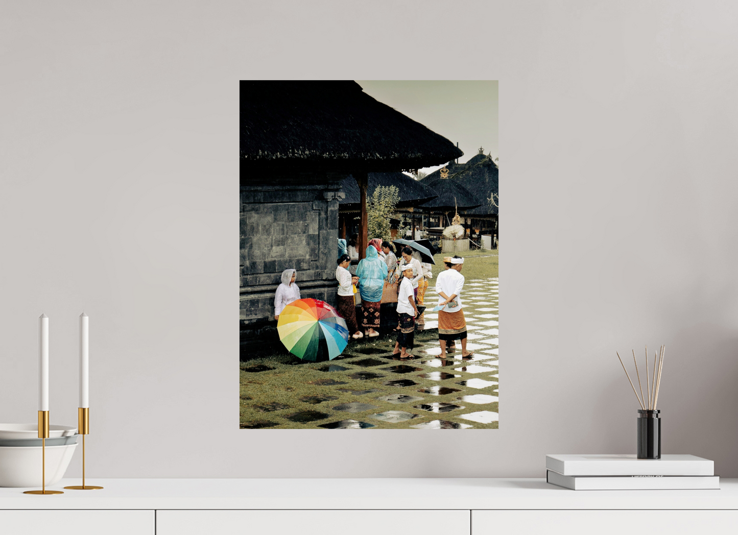 40 x 53,9 cm, Photo Print On Fuji Crystal DP II Standing out the rain at ceremony