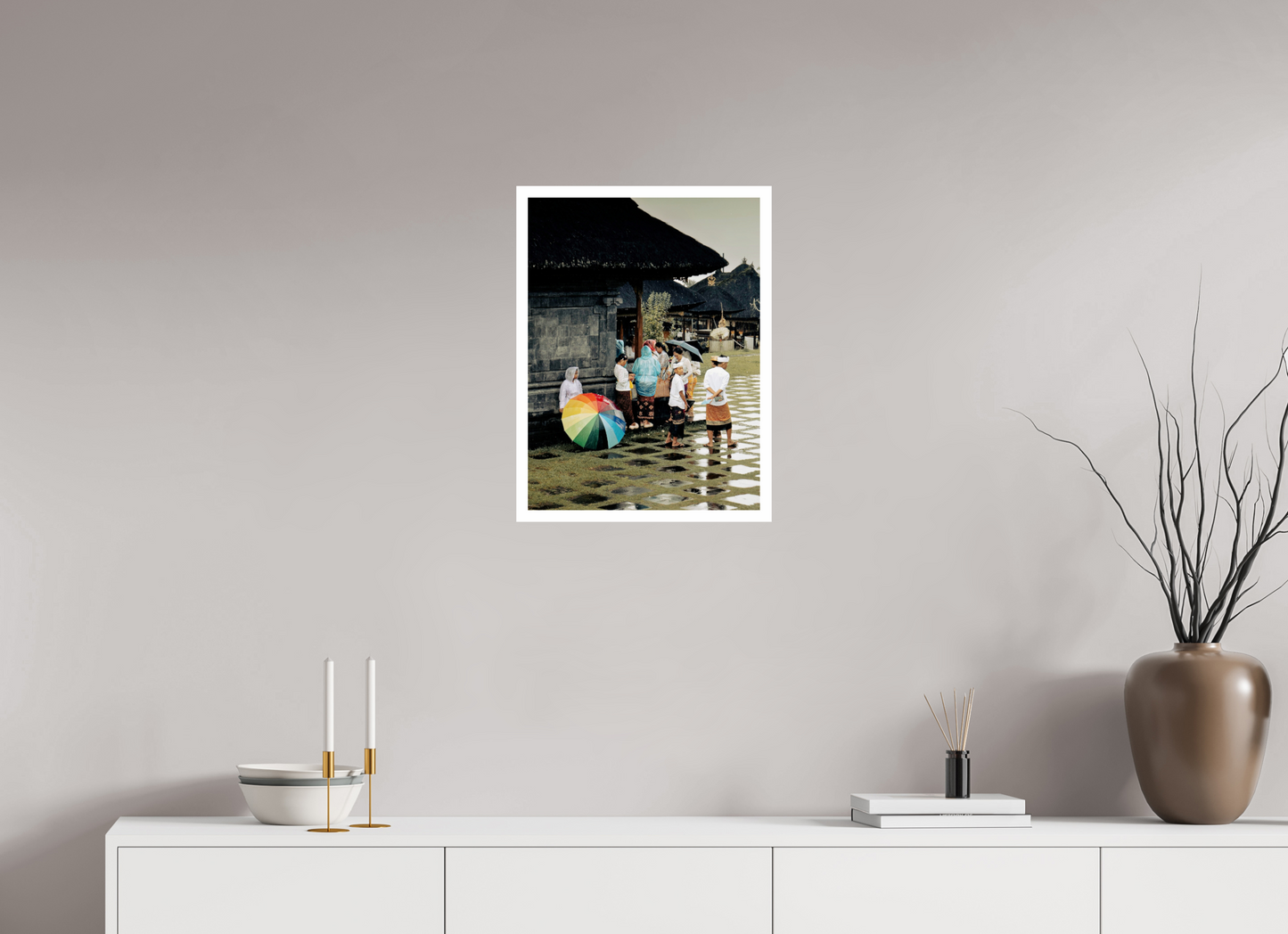 40 x 53,9 cm, Unframed Photo Print On Fuji Crystal DP II 2cm white border Standing out the rain at ceremony