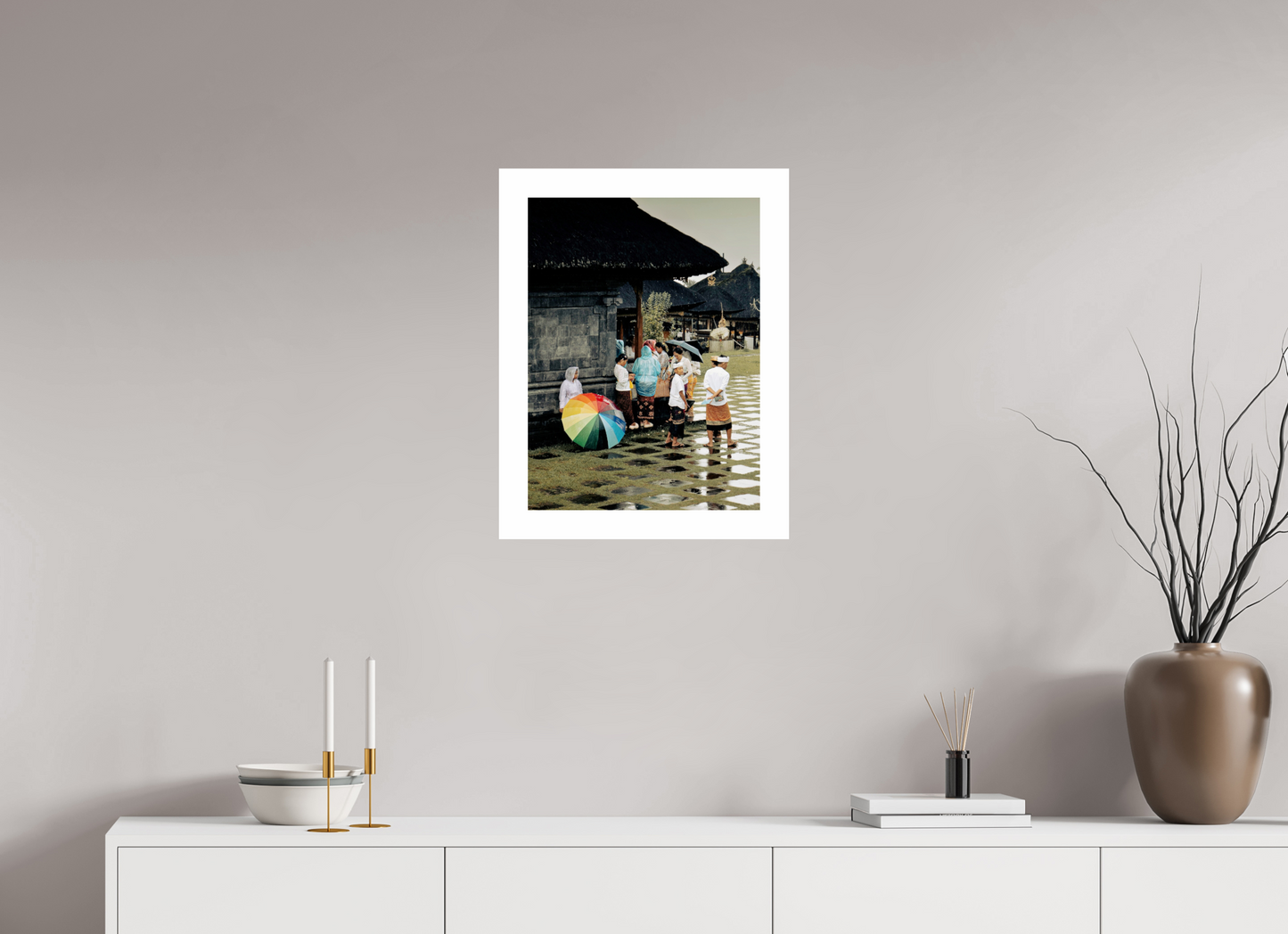 40 x 53,9 cm, Unframed Photo Print On Fuji Crystal DP II 5cm white border Standing out the rain at ceremony